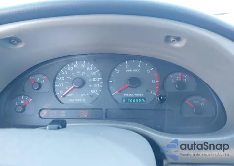 2000 Ford Mustang из США, поврежденный, VIN 1FAFP444XYF305403